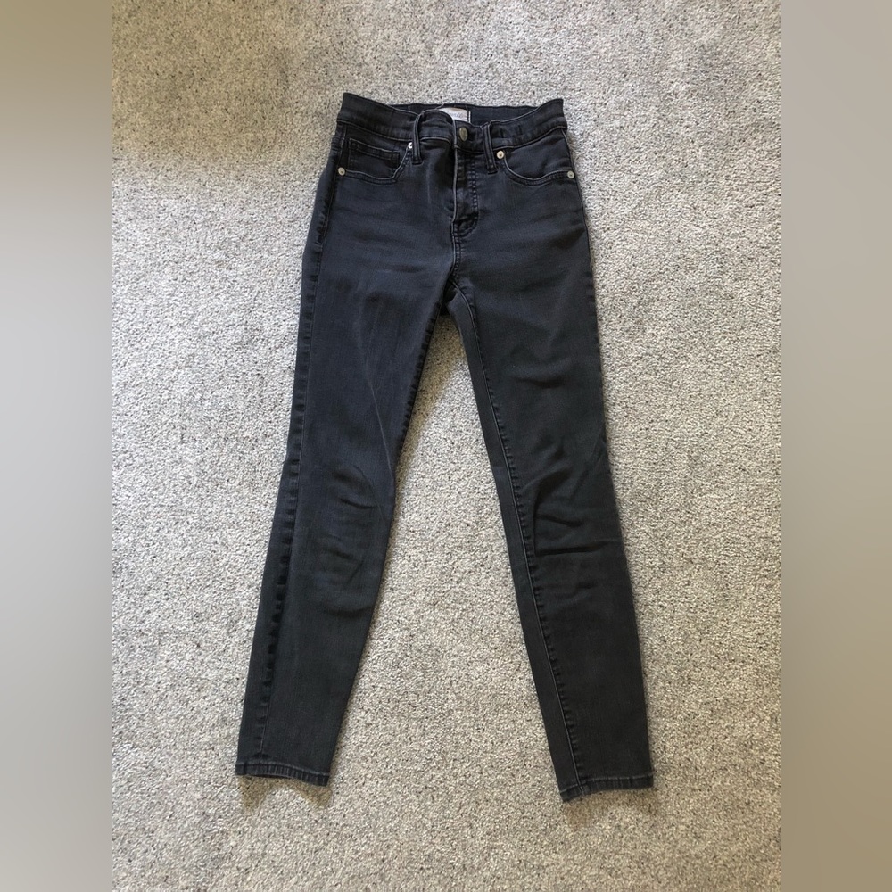 Madewell 9” High-Rise Skinny Jeans in Black Frost